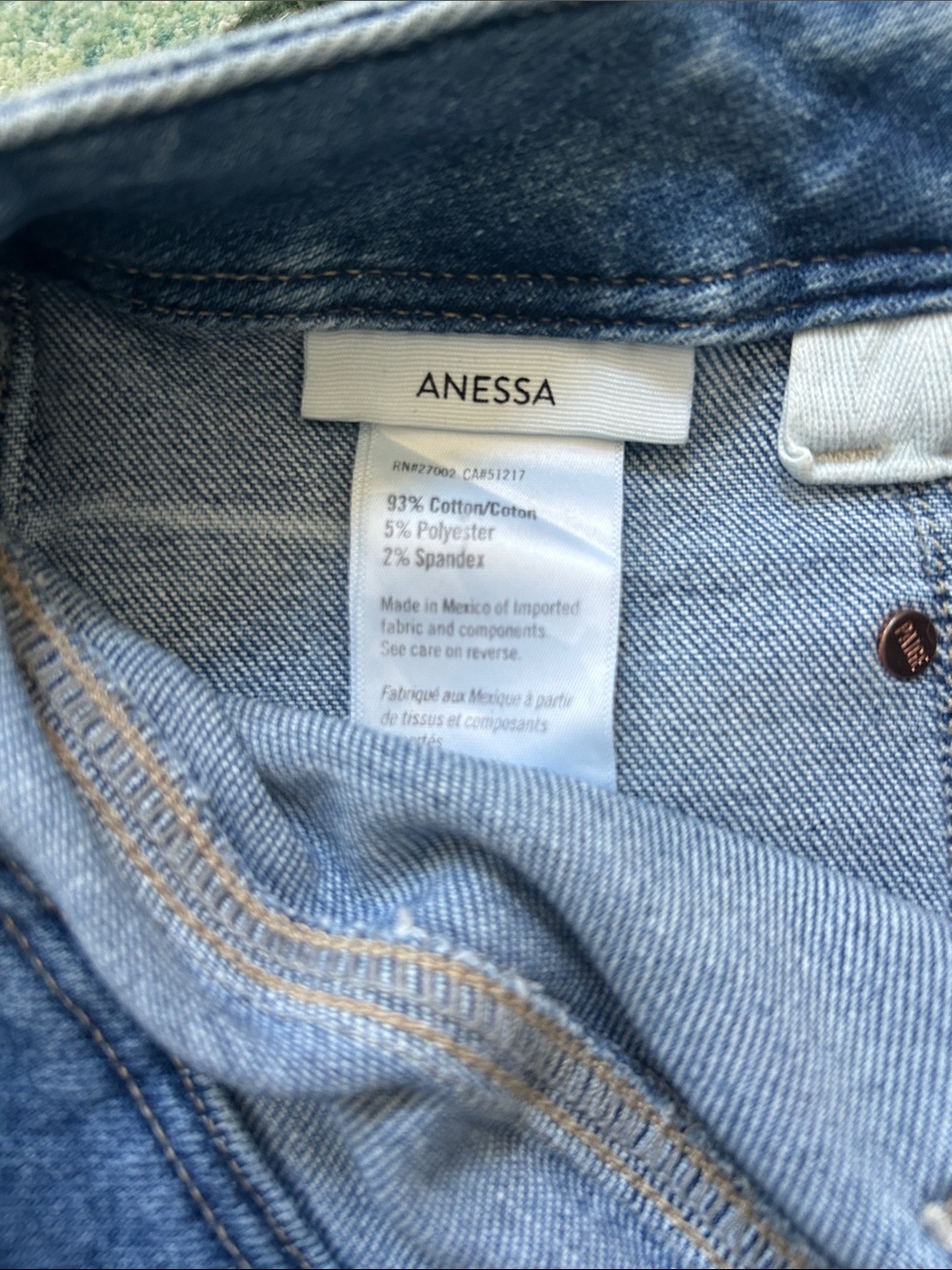 PAIGE Anessa Wide Leg Jeans in Light Blue Denim - Picture 6 of 8